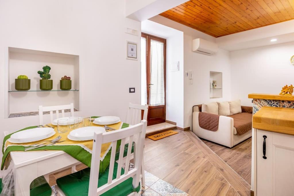 Centro Storico Sciacca - Casa Di Pisa Appartement Buitenkant foto